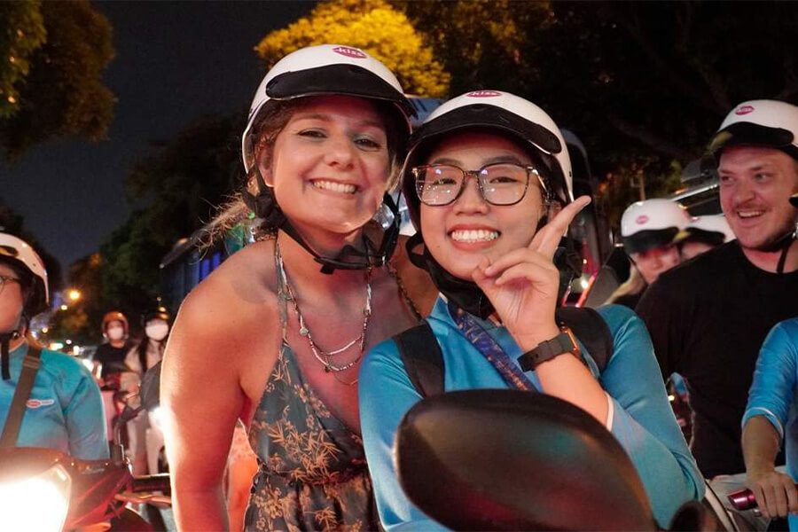 Da Nang Sightseeing Tour With Motorbike By Ao Dai Lady Rider - Half Day