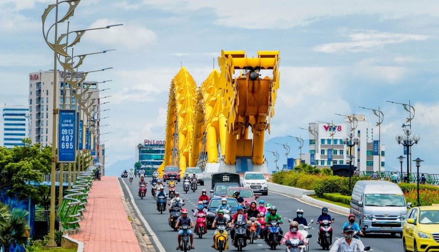 Travel routes in central Vietnam