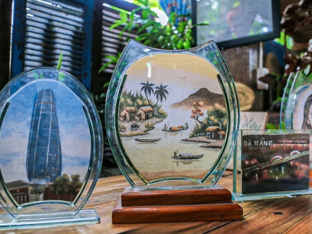 Unique Da Nang souvenirs 