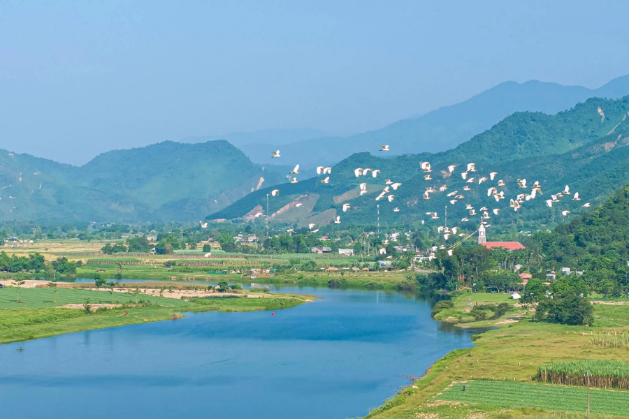 2026 Guide to Hoa Bac Valley