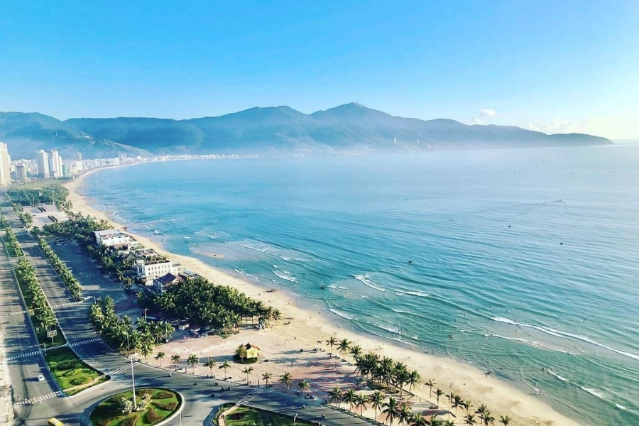 My Khe Beach and the New Era of Urban Coastal Luxury