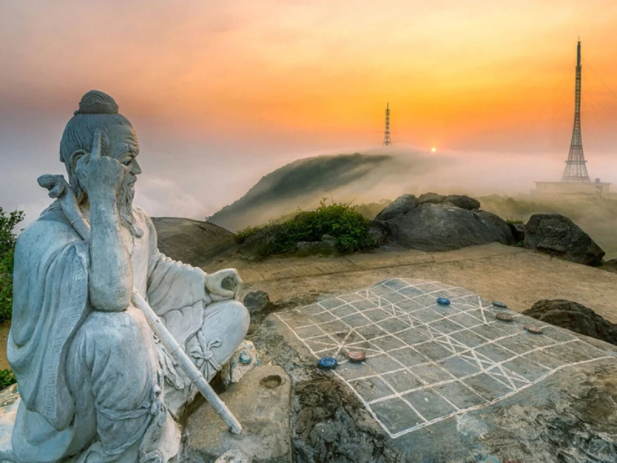 Ban Co Peak in Da Nang