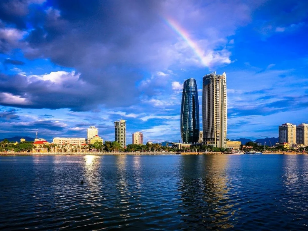 Outstanding Novotel Danang views