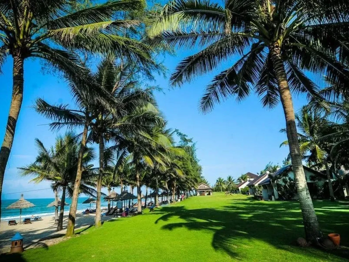 Cua Dai Beach